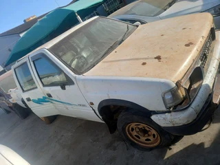 Isuzu Bakkie Stripping For Parts