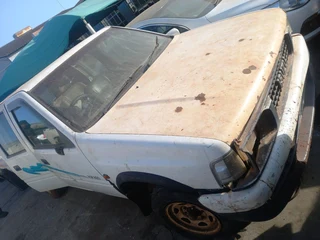 ISUZU Bakkie Stripping for Parts