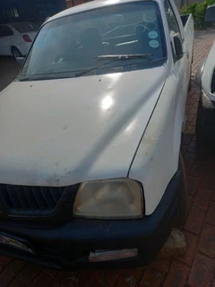 Mitsubushi Bakkie Stripping For Parts