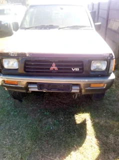 Mistubushi Bakkie Stripping For Parts, V6 6G72 Engine &amp; Gearbox