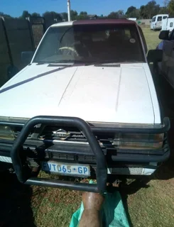 Nissan 1 Tonner Bakkie Stripping for parts,  2.7 diesel Engine & Gearbox
