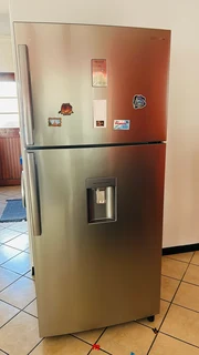Silver Samsung 500l fridge freezer