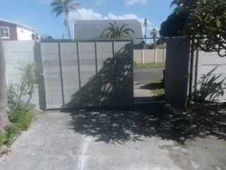 Security gates and fencing