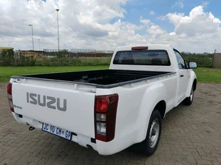2020 Isuzu Dmax 250diesel single cab