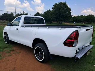 2019 Toyota hilux 2.0vvti A/c single cab