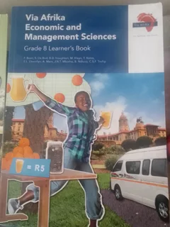 GRADE 8 TEXT BOOKS EXCELLENT CONDITION