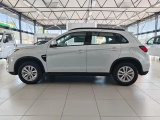 2023 Mitsubishi ASX 2.0 ES CVT