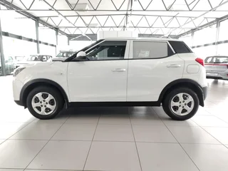 2024 Mahindra XUV300 1.2T W4  Panel Van