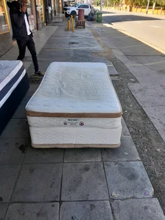 Restonic 3/4 three Quater bed R899