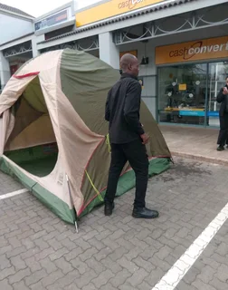 Camp Master 5 Sleeper Camping Tent