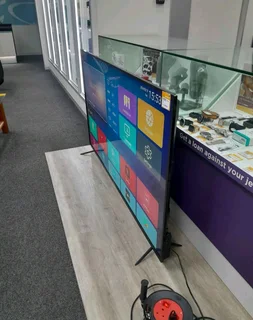 SANSUI 70&#34;NCH SMART TV R9999