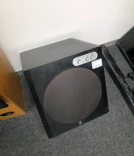 YAMAHA ACTIVE SUB OUTPUT:80W R2999