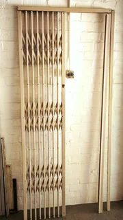 Security trellidor gates retractable