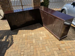 Vintage cupboard, in good condition. Price negotiable. Dimensions in Description