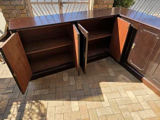 Vintage cupboard, in good condition. Price negotiable. Dimensions in Description