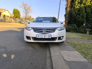 2.4 Honda Accord Tourer 2011 A/TK24 engine 193000km on clock currently.Lots of features ,All working