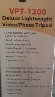 Vivitar Deluxe Lightweight Video/Photo Tripod