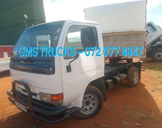 2005 NISSAN UD20 (WITH TRAILER) TRUCK FOR SALE (JT4)