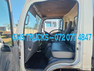 2010 ISUZU NPR 300 BOX BODY TRUCK FOR SALE (JT63)