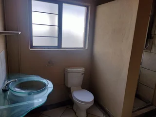 3 SLAAPKAMER HUIS TE HUUR - ROODEPLAAT (KAMEELDRIFT-OOS)