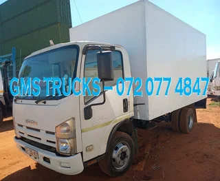 2010 ISUZU NPR 300 BOX BODY TRUCK FOR SALE (JT63)