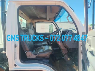 2011 NISSAN UD 40 DROPSIDE TRUCK FOR SALE (JT16)