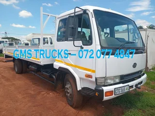 2001 Nissan Ud60 Dropside Truck For Sale (t55)