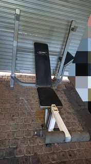 Armour 500 Bench Press