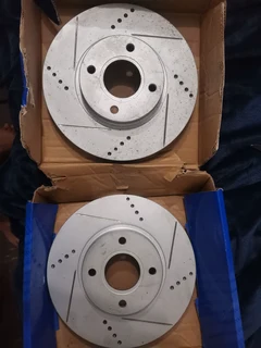Mk7 fiesta st dotted and slotted discs