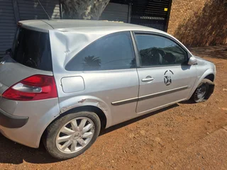 Renault Megane 2 1.6 16v for parts