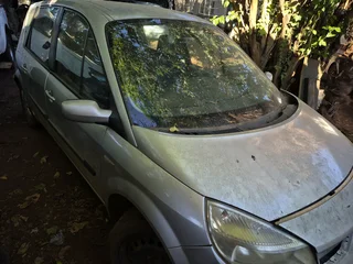 Renault Scenic 2 for stripping