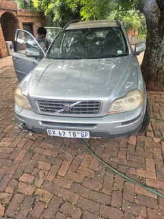 Volvo XC90 3.2L for parts.