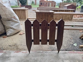 Picket fencing panels