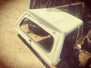 2010 Isuzu double cab Canopy