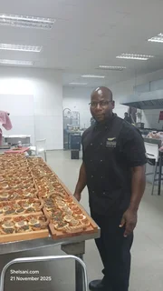 Executive Chef /kitchen manager available