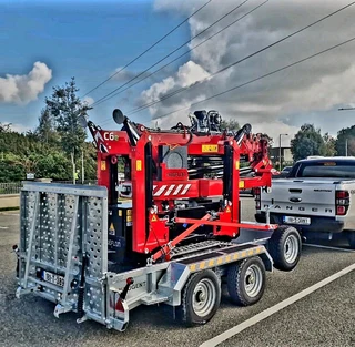 Hoeflon Mini Crane for sale