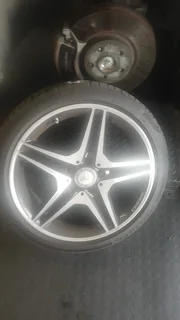 Original Mercedes 18” Mags