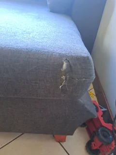 L-Shaped - Ad posted by Chiandra Tredoux