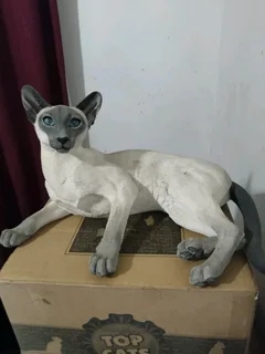 Siamese cats hand crafted and hand painted