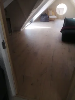 Floor fitters needed