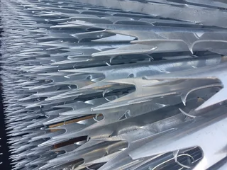 PALISADE FENCING &#64; PROLINE PALISADE