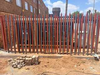 STEEL PALISADE FENCING &amp; PAINT MANUFACTURERS