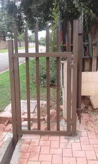 MANUFACTURERS OF PALISADE FENCING AND PAINT