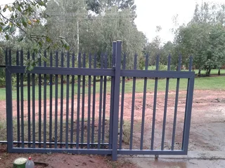 PROLINE PALISADE AND PROLAST PAINT