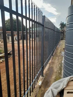 PROLINE PALISADE AND PROLAST PAINT