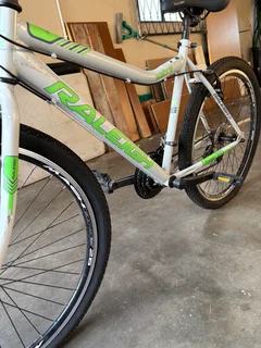 Raleigh 26in Sabre 21 Speed Mtb