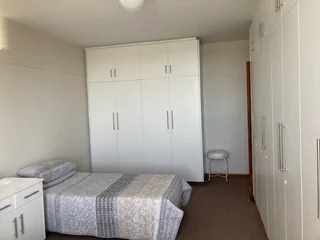 Sunny, secure apartment in Pristine condition - Opposite Sanlam Bellville