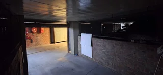 Secure 18sqm Lock-Up Garage – Ideal for Storage or Parking (Sanlamhof, Bellville)