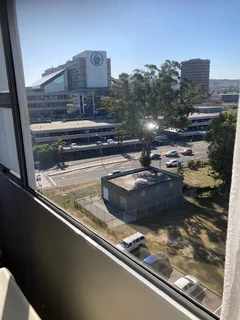 Beautiful sunny  2 bedrooms with balcony in Sanlamhof  Bellville