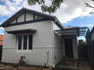 expert builder/ home maintenance guy for hire